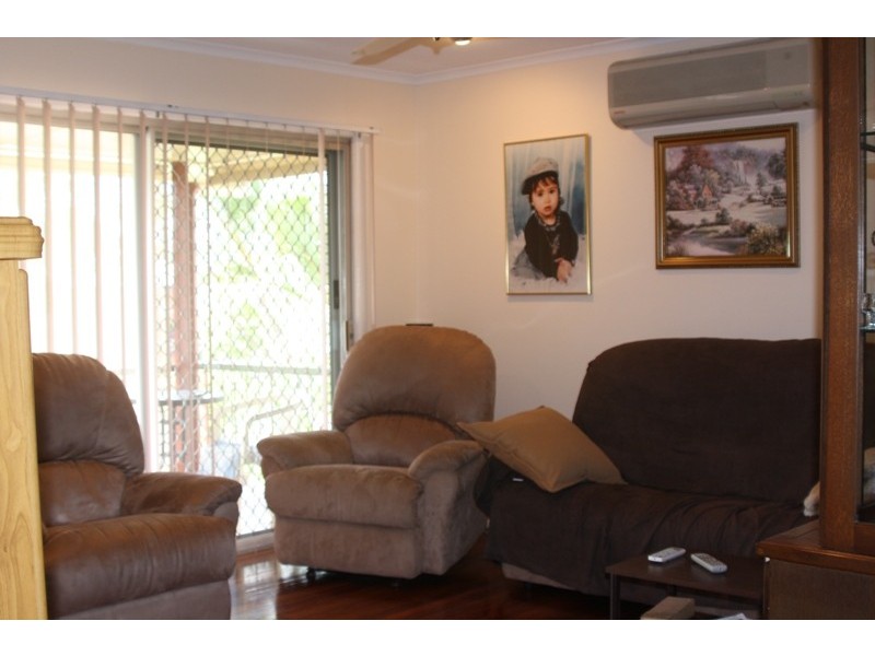 15 Maple Street, Marsden QLD 4132