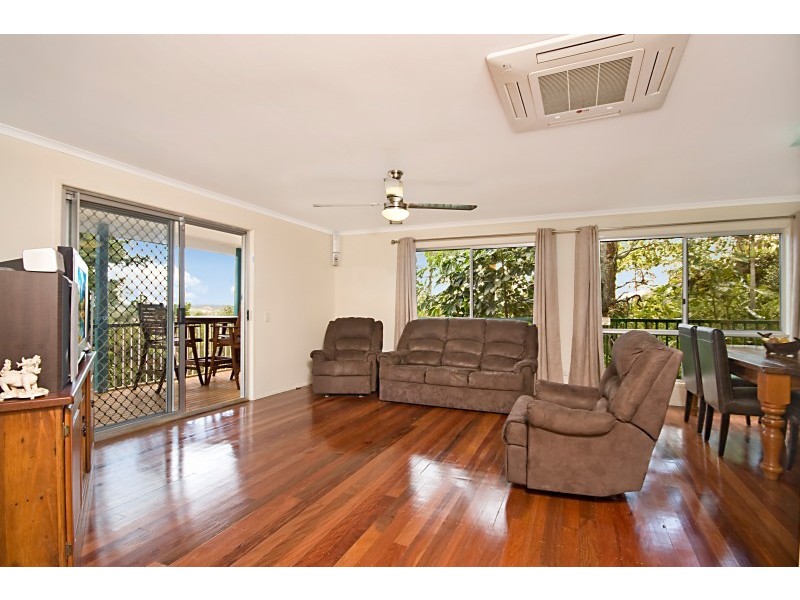 64 Drews Rd, Loganholme QLD 4129