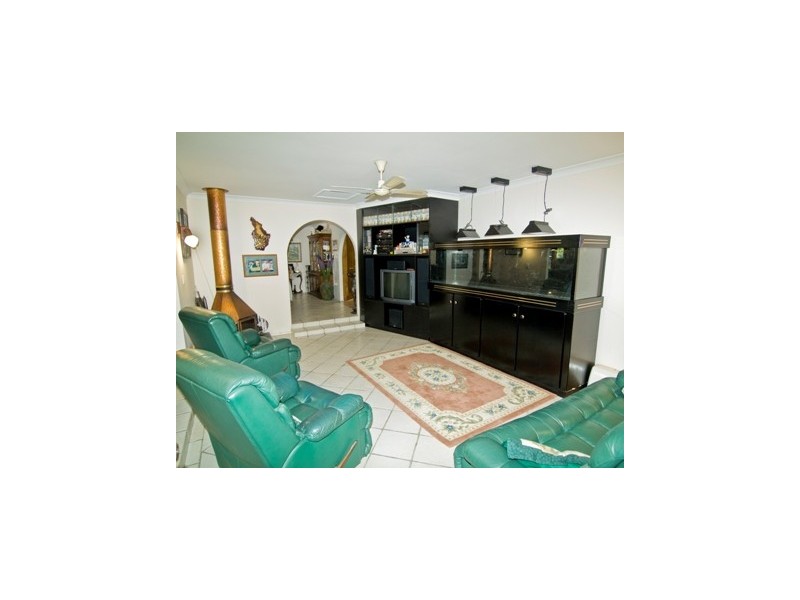 229  Teviot Rd, Carbrook QLD 4130