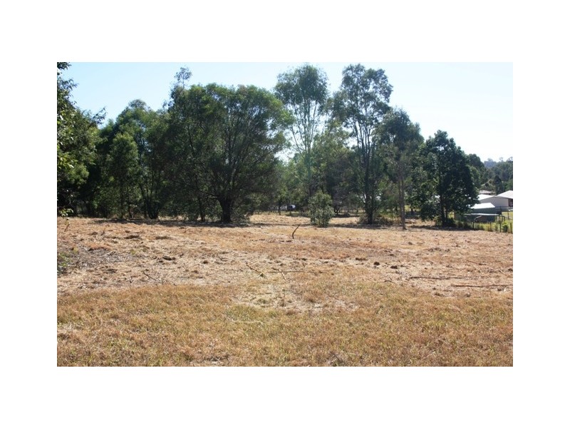 12 Champney Ct, Cedar Vale QLD 4285