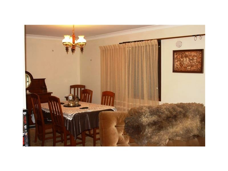 Tanah Merah QLD 4128