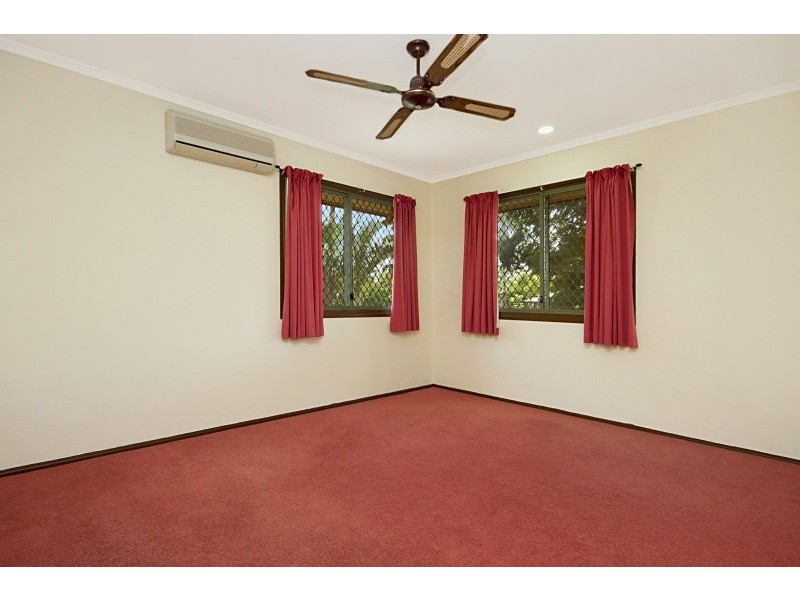 158 Smith Road, Woodridge QLD 4114