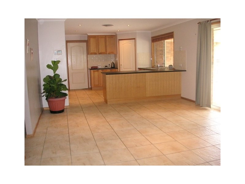 7 Troon Ct, Cornubia QLD 4130