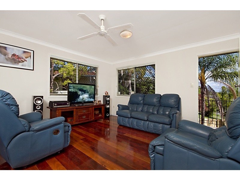 5 Wilga Street, Crestmead QLD 4132