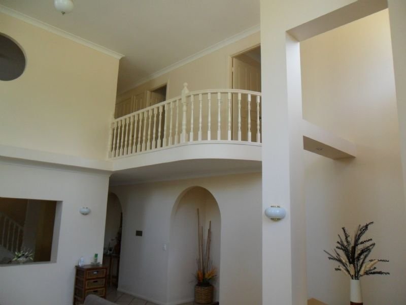 5 Nandala Drive, Tanah Merah QLD 4128