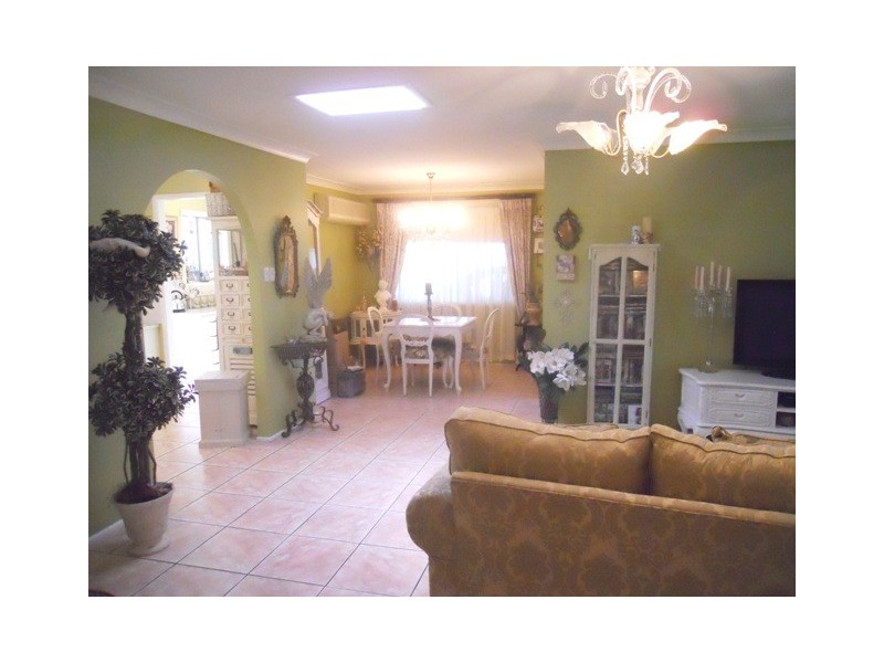 89 Parliament St, Bethania QLD 4205