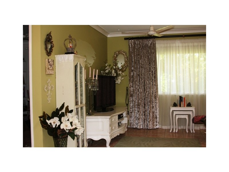 89 Parliament St, Bethania QLD 4205