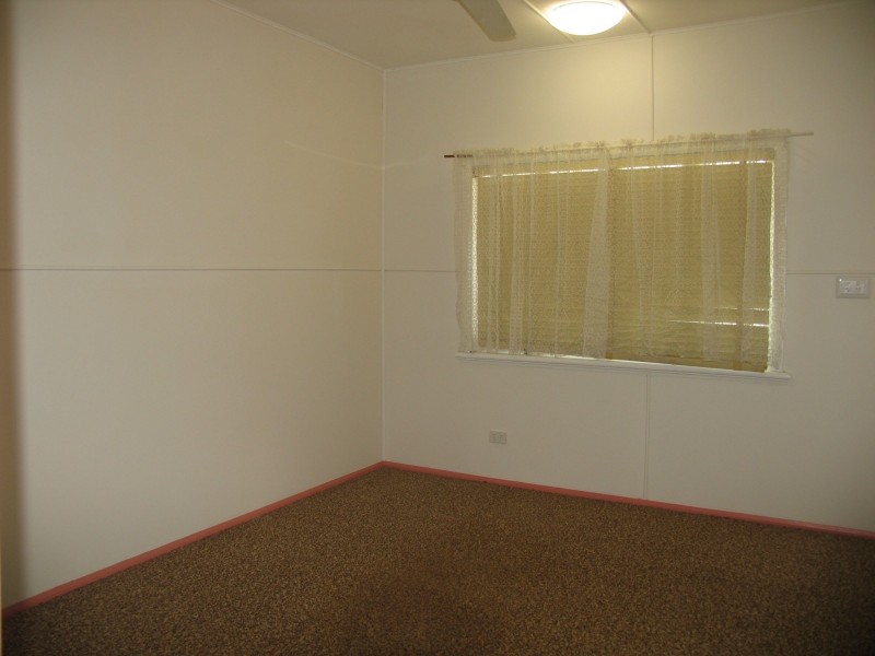 3 Muir St, Gordonvale QLD 4865