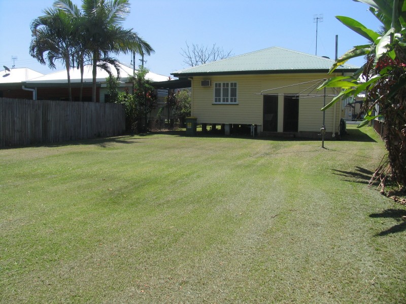 3 Muir St, Gordonvale QLD 4865