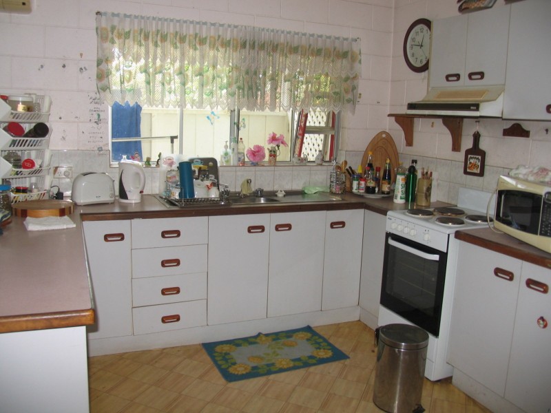 6 Joy Close, Gordonvale QLD 4865