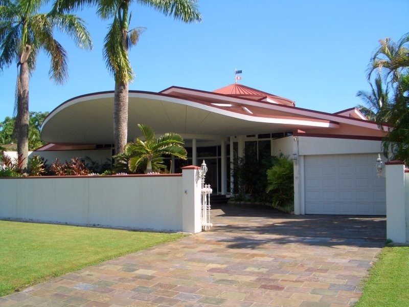 Kewarra Beach QLD 4879