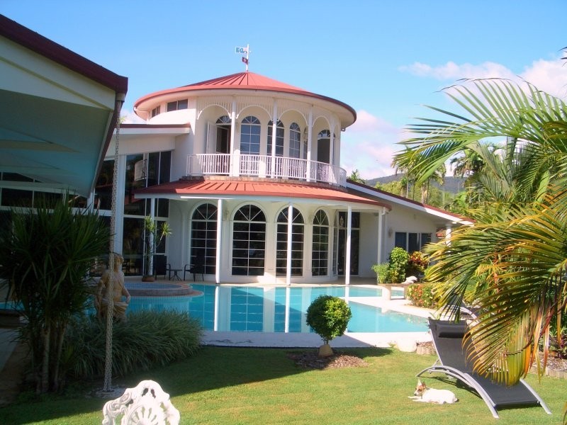 Kewarra Beach QLD 4879