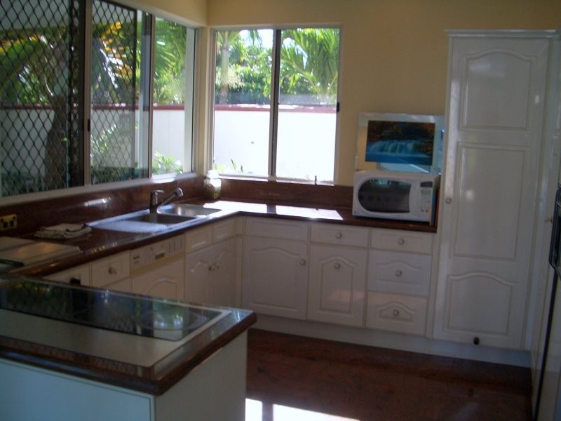 Kewarra Beach QLD 4879
