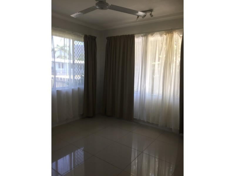 2/20 Cleland St, Gordonvale QLD 4865