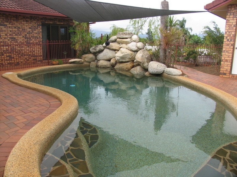 Bentley Park QLD 4869