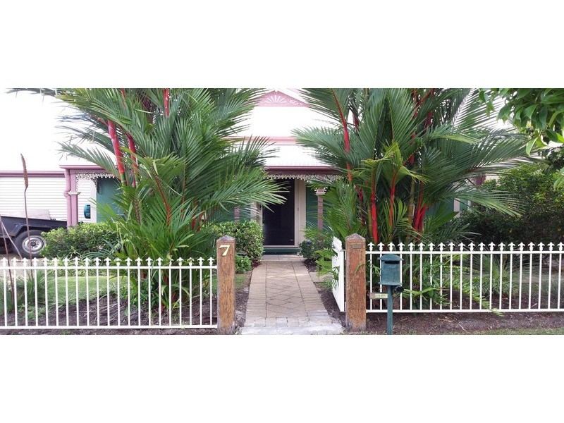 Mount Sheridan QLD 4868