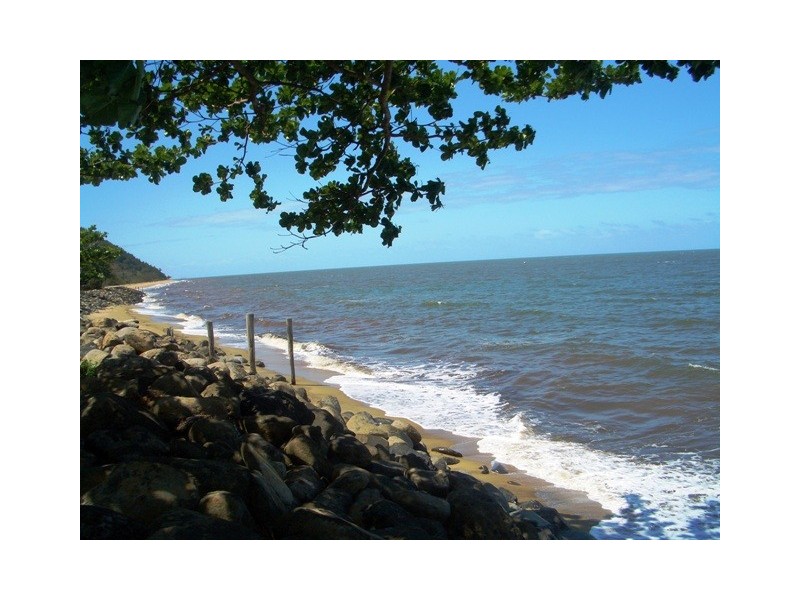 Flying Fish Point QLD 4860