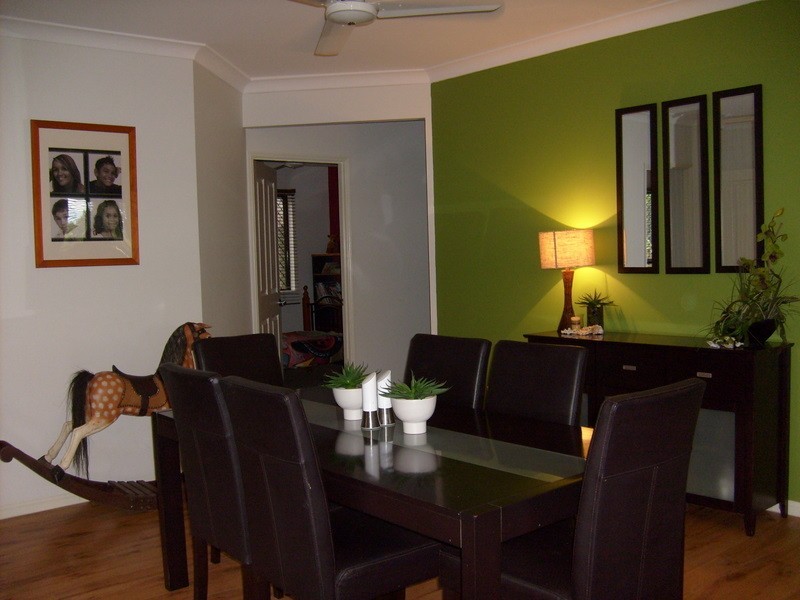 Bentley Park QLD 4869