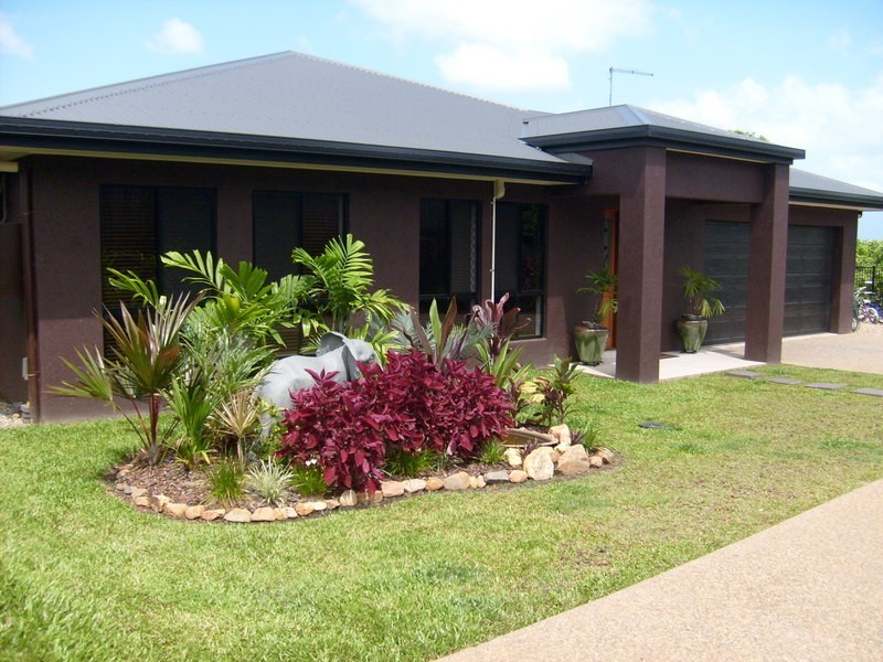 Bentley Park QLD 4869