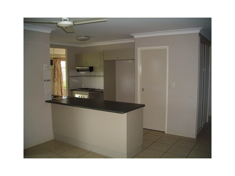 2  Capricorn Street, Bentley Park QLD 4869