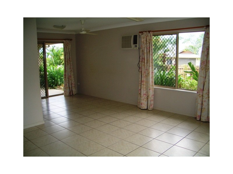 2  Capricorn Street, Bentley Park QLD 4869
