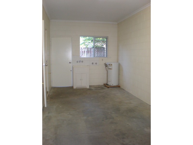 Bentley Park QLD 4869