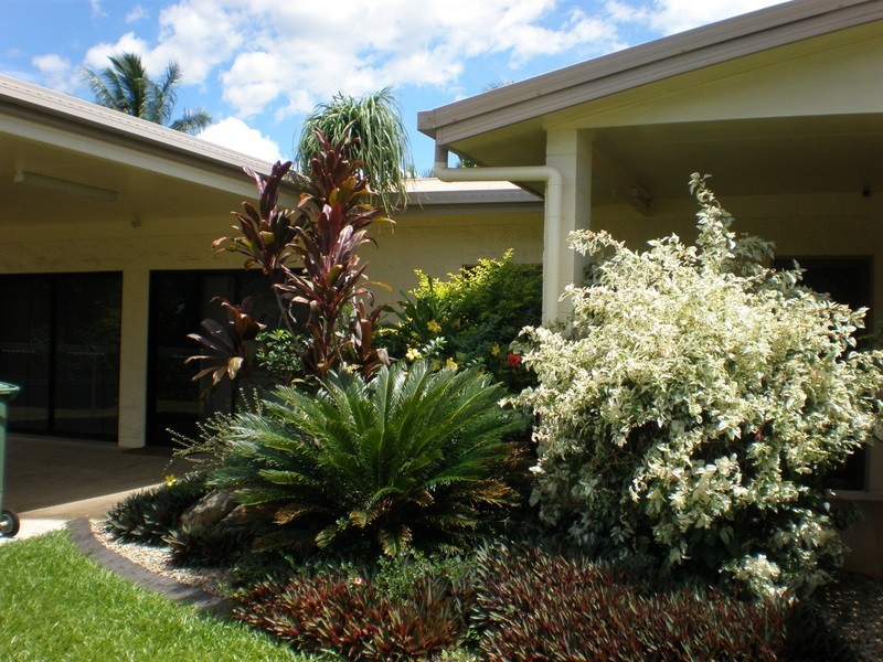 Bentley Park QLD 4869