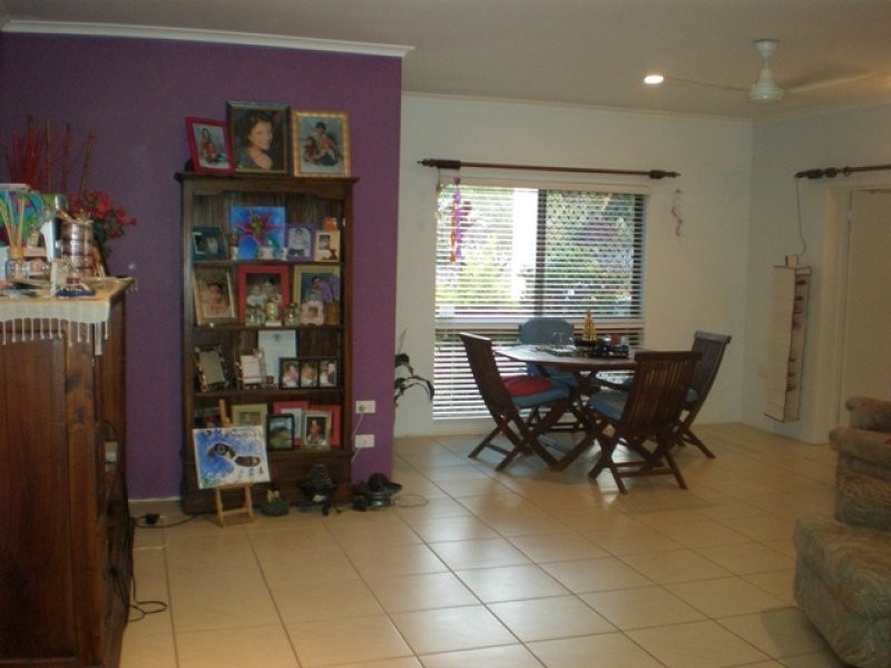 Bentley Park QLD 4869