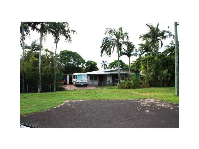 12 Mill Road, Edmonton QLD 4869