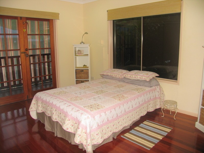 Bentley Park QLD 4869