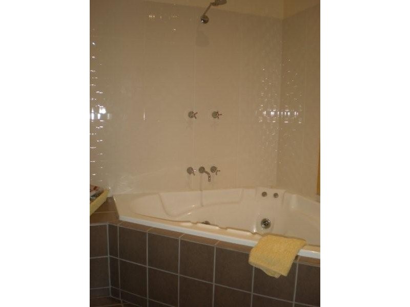 Bentley Park QLD 4869