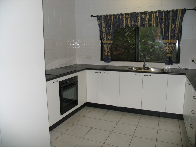 Bentley Park QLD 4869