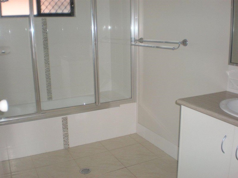 3 Boyce Street, Bentley Park QLD 4869