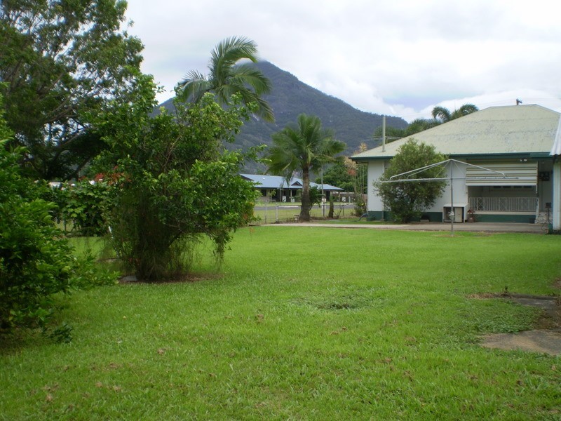 32 Swan St, Gordonvale QLD 4865