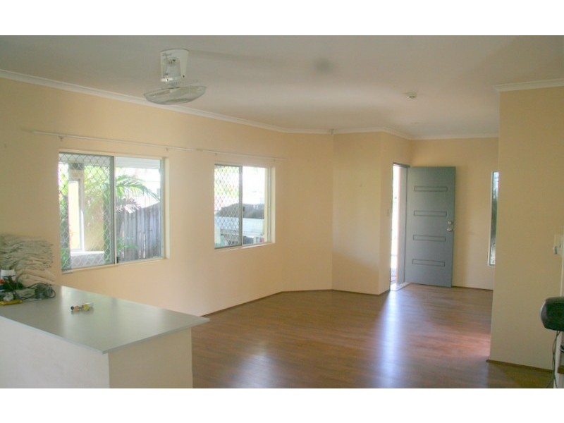 Bentley Park QLD 4869