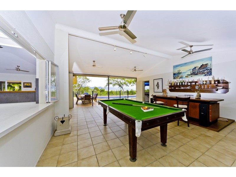 2266 Pine Creek Rd, East Trinity QLD 4871