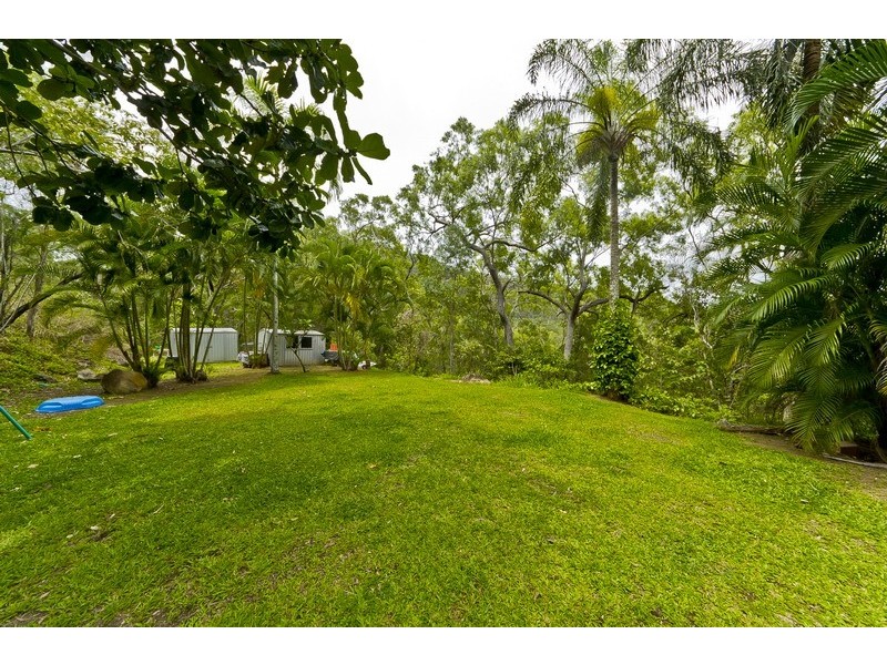 2266 Pine Creek Rd, East Trinity QLD 4871