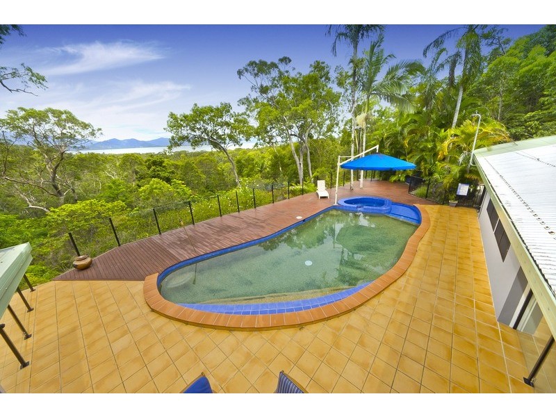2266 Pine Creek Road, Cairns QLD 4870