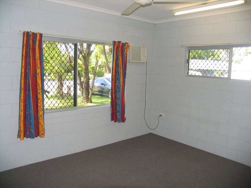 Bentley Park QLD 4869