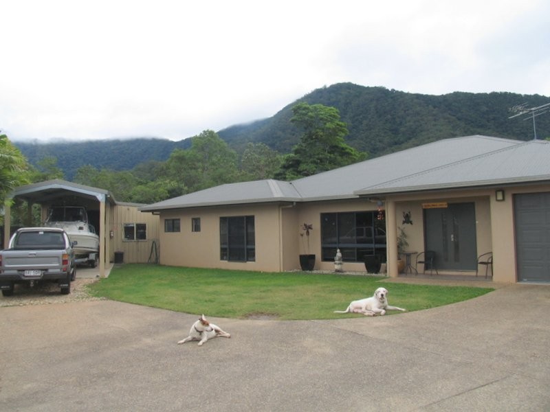 Bentley Park QLD 4869