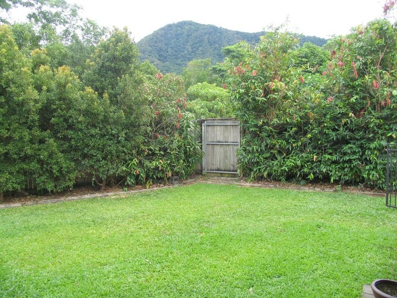 Bentley Park QLD 4869