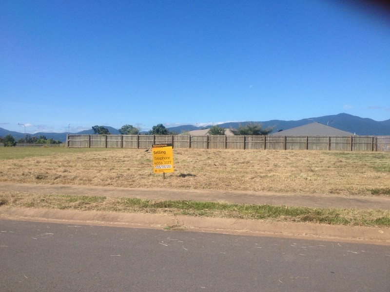 14 Muirhead St, Gordonvale QLD 4865