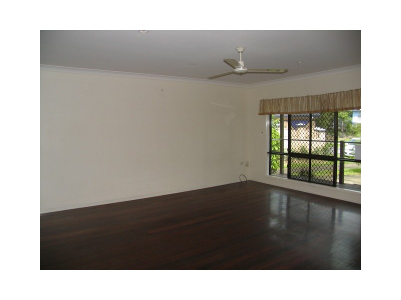 4 Turner Cl, Gordonvale QLD 4865