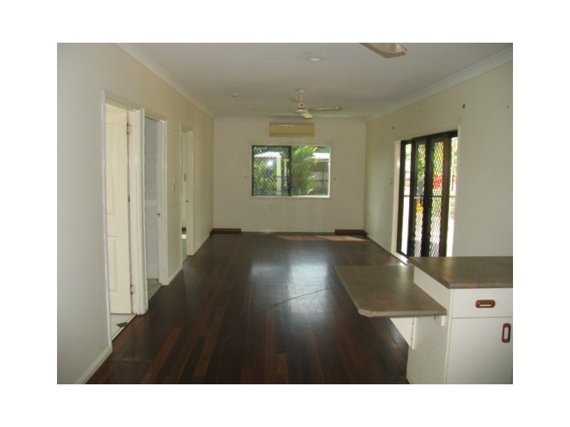 4 Turner Cl, Gordonvale QLD 4865