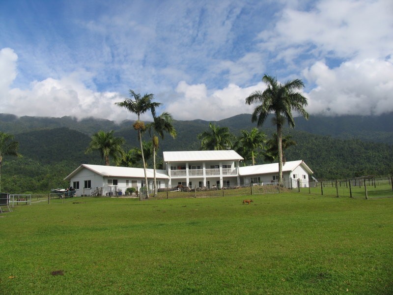 Cairns QLD 4870