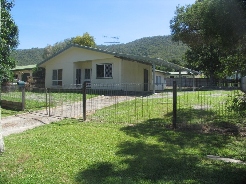 11 Mendelsohn Cl, Gordonvale QLD 4865
