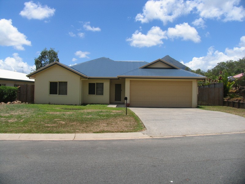 8 Warncke Cl, Gordonvale QLD 4865
