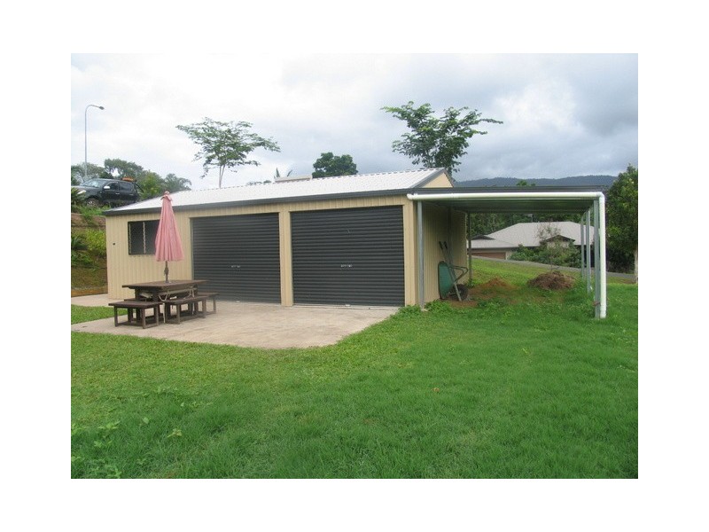 82-84 Windlass St, Goldsborough QLD 4865