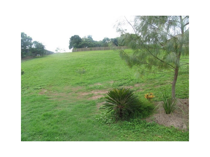 82-84 Windlass St, Goldsborough QLD 4865