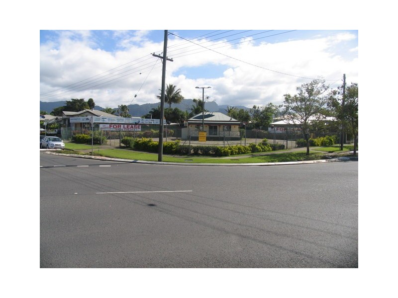 173-175 Aumuller St, Cairns QLD 4870